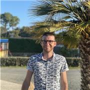 Je travail dans l’informatique depuis plusieurs années, autant pour des particulier que pour des professionnels. Je peux apprendre la maîtrise des outils informatiques